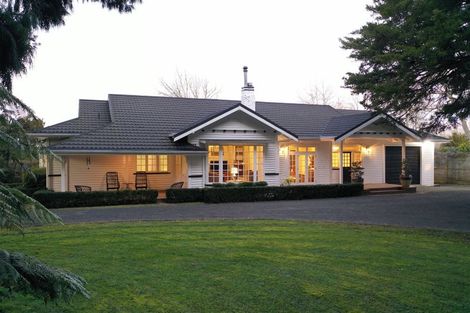 Photo of property in 1782 Te Pahu Road, Karamu, Hamilton, 3285