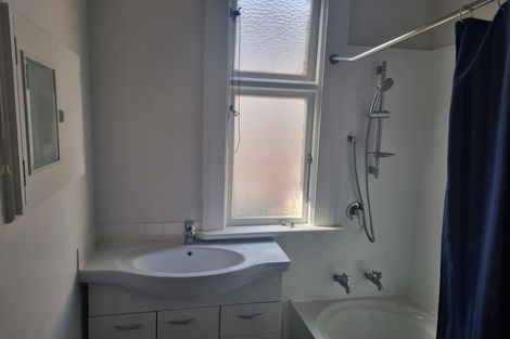 Photo of property in 22 Burnett Street, Calton Hill, Dunedin, 9012