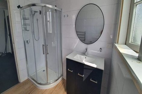 Photo of property in 106 Moorefield Road, Johnsonville, Wellington, 6037