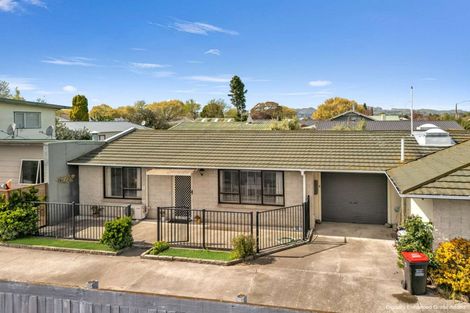 Photo of property in 3/804 Saint Aubyn, Parkvale, Hastings, 4122