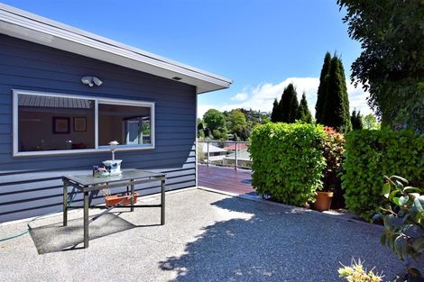 Photo of property in 10 Burrough Place, Enner Glynn, Nelson, 7011