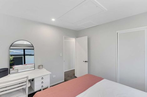 Photo of property in 4/30 Northcote Road, Northcote, Christchurch, 8052