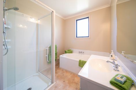 Photo of property in 98a Shields Street, Clyde, 9330