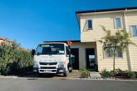 Photo of property in 36/11 Ray Small Drive, Papakura, 2110