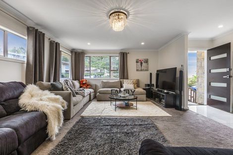 Photo of property in 64 Lemnos Place, Titirangi, Auckland, 0604