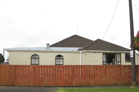 Photo of property in 1 List Street, Welbourn, New Plymouth, 4310