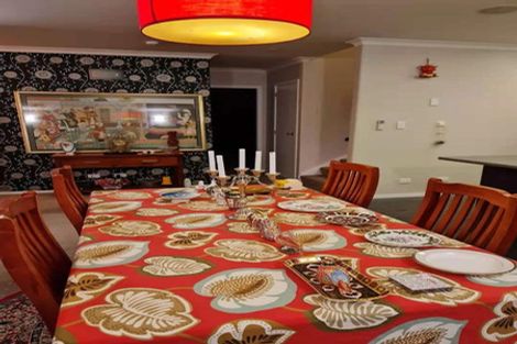 Photo of property in 2c Mckeefry Grove, Tawa, Wellington, 5028