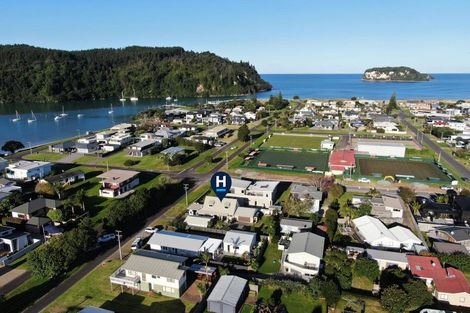 Photo of property in 403 Harbour View Road, Whangamata, 3620