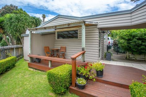 Photo of property in 118 Tirohanga Drive, Whangamata, 3620