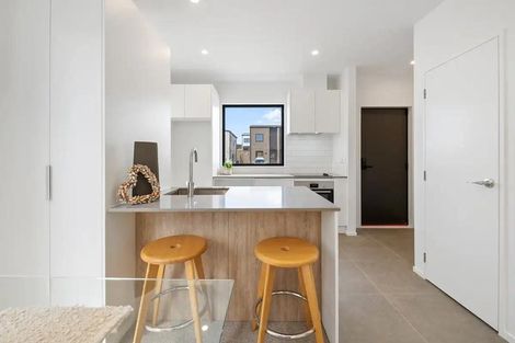Photo of property in 6 Renga Renga Road, Flat Bush, Auckland, 2019