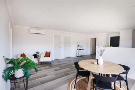 Photo of property in 166b Bridge Street, Bulls, 4818