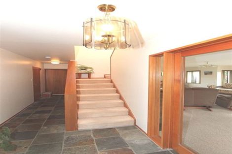 Photo of property in 2/53 Withells Road, Avonhead, Christchurch, 8042