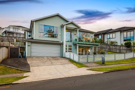Photo of property in 9 Korihi Drive, Swanson, Auckland, 0614