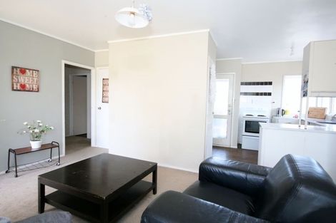 Photo of property in 1/29 Lane Road, Weymouth, Auckland, 2103