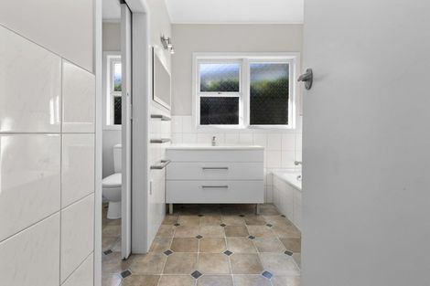 Photo of property in 11 Arran Road, Chartwell, Hamilton, 3210