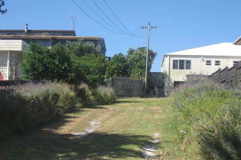 Photo of property in 647 Pukehina Parade, Pukehina, Te Puke, 3189