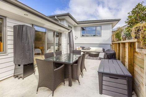 Photo of property in 13 Abbey Way, Whitby, Porirua, 5024