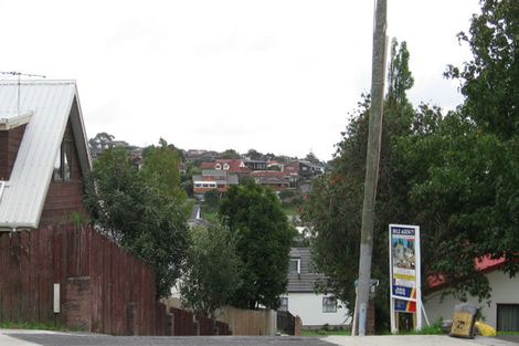 Photo of property in 80 Colwill Road, Massey, Auckland, 0614