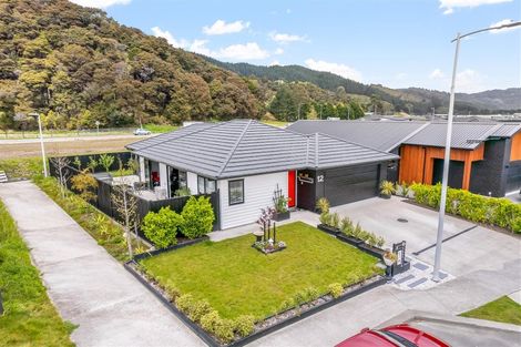 Photo of property in 12 Fenwick Crescent, Wallaceville, Upper Hutt, 5018