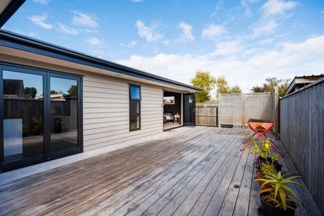 Photo of property in 9a Belvedere Crescent, Takaro, Palmerston North, 4412