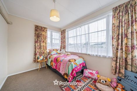 Photo of property in 10 Hughes Crescent, Taita, Lower Hutt, 5011