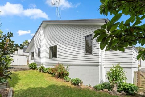 Photo of property in 90 Osprey Drive, Welcome Bay, Tauranga, 3112