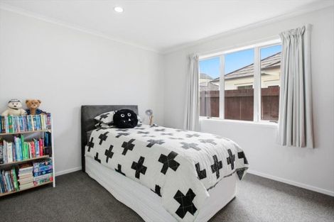 Photo of property in 4 Lanyard Street, Pyes Pa, Tauranga, 3112