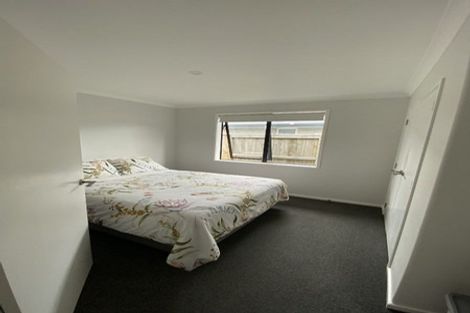 Photo of property in 4 Komata Crescent, Papamoa Beach, Papamoa, 3118