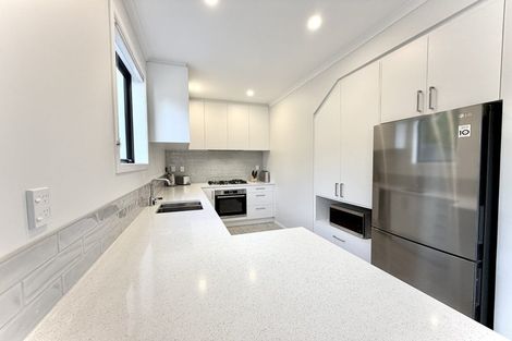 Photo of property in 21 Koreke Close, Kenepuru, Porirua, 5022