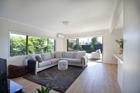 Photo of property in 37 Hawea Street, Mount Maunganui, 3116