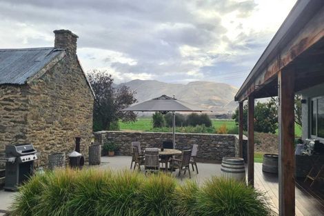 Photo of property in 2821 Luggate - Cromwell Road, Queensberry, Cromwell, 9383