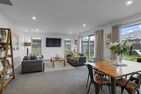 Photo of property in 19 Rothwell Drive, Rolleston, 7615