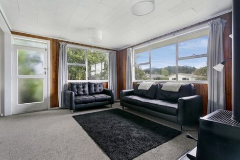 Photo of property in 21 Runuku Grove, Turangi, 3334
