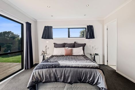 Photo of property in 2 Joll Street, Waitara, 4383