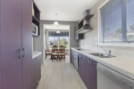 Photo of property in 19 Moyna Avenue, Dallington, Christchurch, 8061