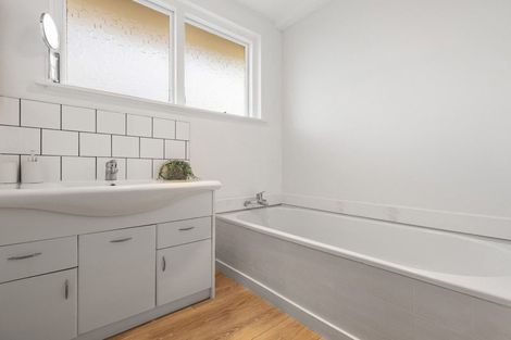 Photo of property in 15 Eros Place, North New Brighton, Christchurch, 8083