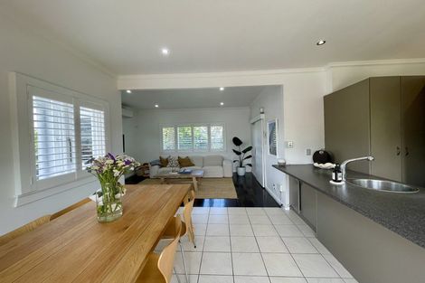 Photo of property in 79 Astley Avenue, New Lynn, Auckland, 0600