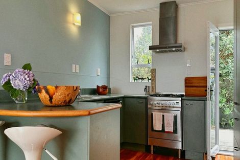 Photo of property in 31 Rodney Avenue, Te Horo Beach, Otaki, 5581