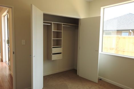 Photo of property in 54 Matua Road, Huapai, Kumeu, 0810