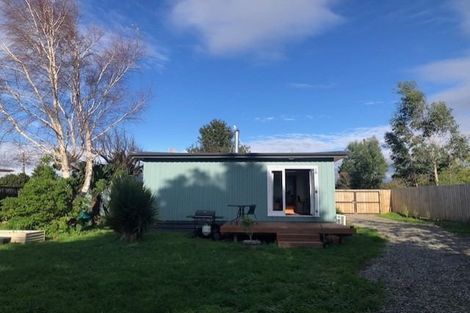 Photo of property in 15 Woodward Street East, Featherston, 5710