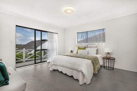 Photo of property in 2/23 Beatrice Avenue, Hillcrest, Auckland, 0627