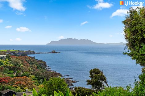 Photo of property in 62-64 Lax Crescent, Leigh, 0985