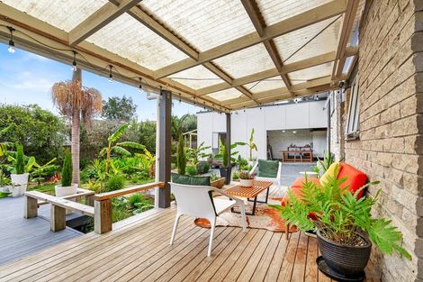 Photo of property in 27 Kohe Street, Parahaki, Whangarei, 0112