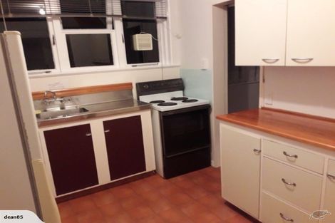 Photo of property in 11 Oak Street, Ebdentown, Upper Hutt, 5018