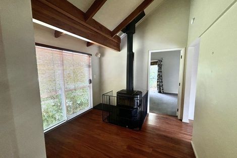 Photo of property in 1 Gosford Drive, Botany Downs, Auckland, 2010