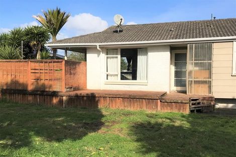 Photo of property in 64 Chichester Drive, Rosehill, Papakura, 2113