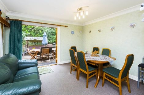 Photo of property in 4 Goodwin Place, Pinehaven, Upper Hutt, 5019