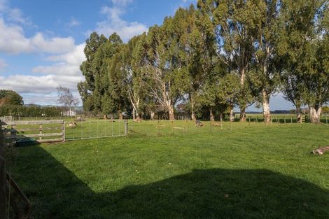 Photo of property in 2 Aerodrome Road, Dannevirke, 4972