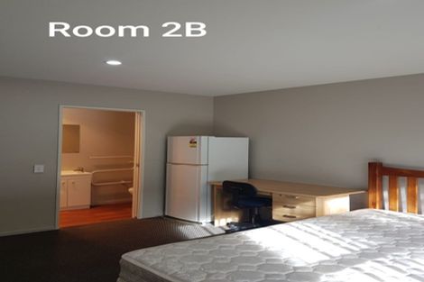 Photo of property in 100 Rattray Street, Riccarton, Christchurch, 8041