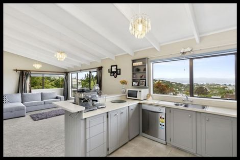 Photo of property in 37 Baroda Street, Khandallah, Wellington, 6035